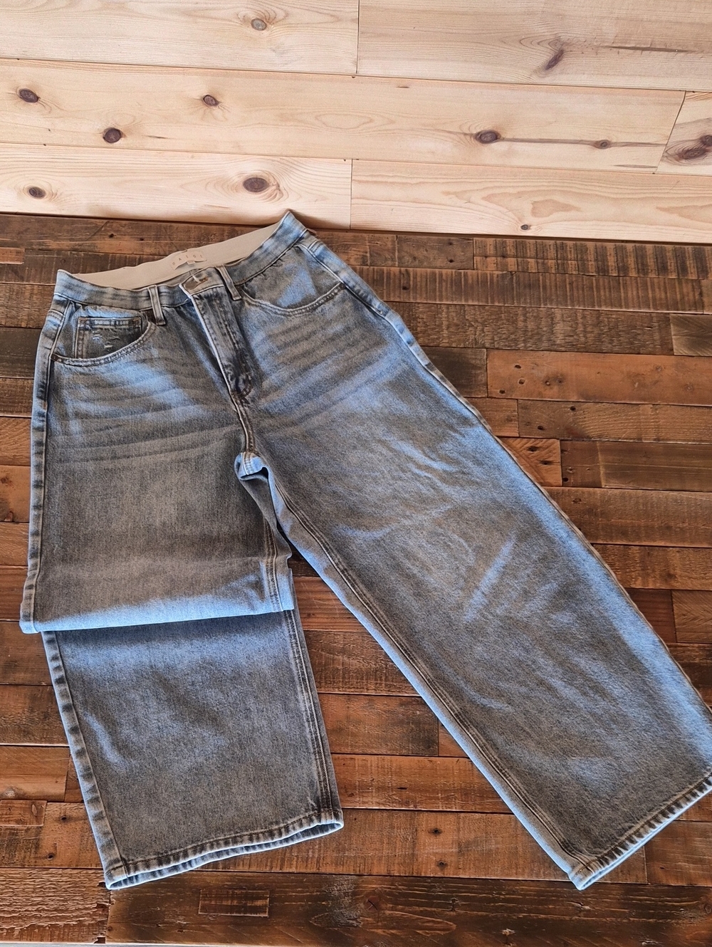Saige Barrel Leg Jean